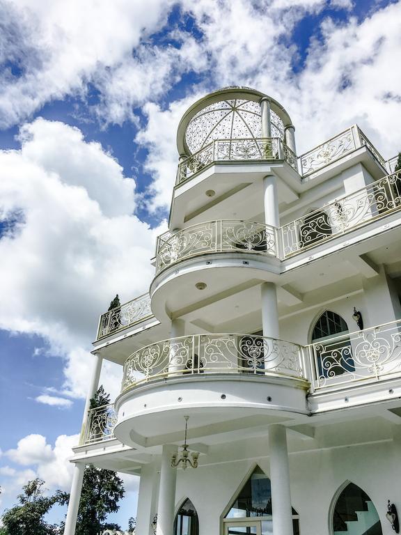 Bliss Bed And Breakfast Юйчи Экстерьер фото