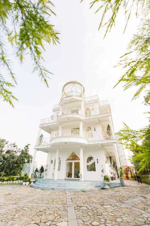 Bliss Bed And Breakfast Юйчи Экстерьер фото